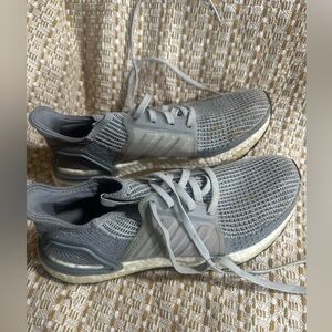 Adidas tennis shoes